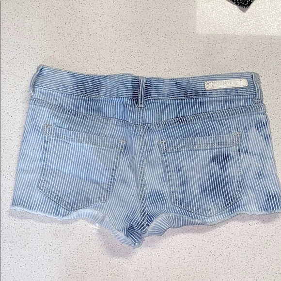 Express Denim Vertical Striped Shorts - Picture 2 of 2
